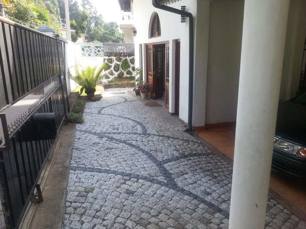 Aaranya Residence Kandy Exteriér fotografie